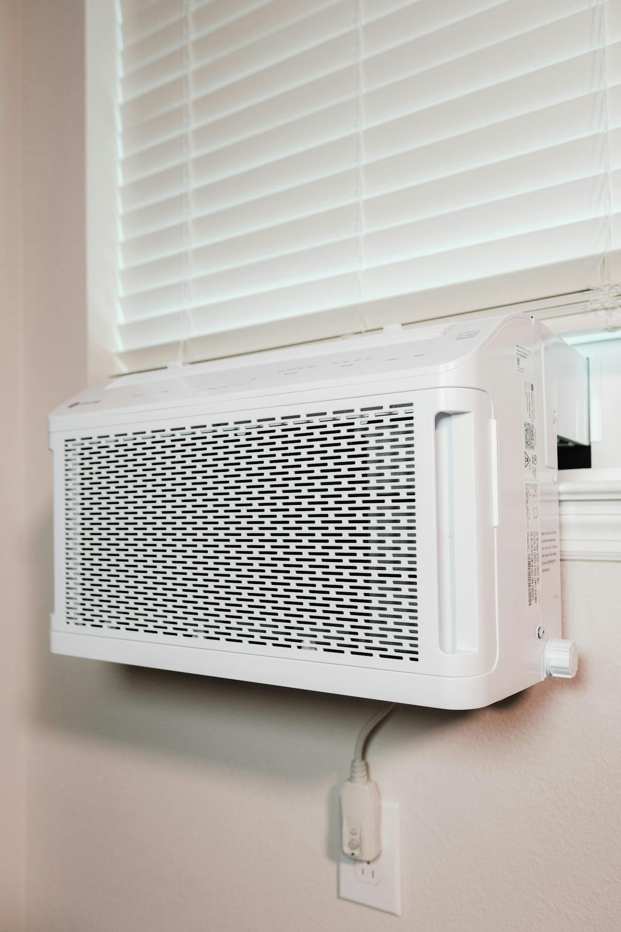 An invertor air-condition unit
